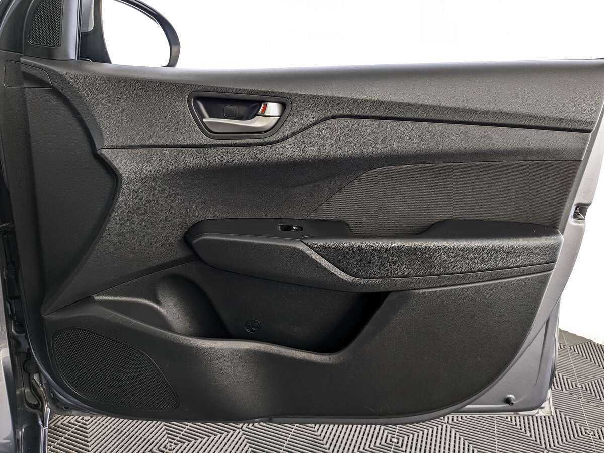 Купить Hyundai Solaris, 2018, 62 910 км.. Фото: #24