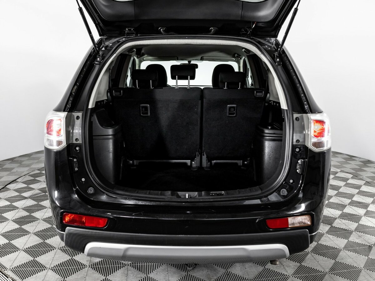 Купить Mitsubishi Outlander, 2014, 249 895 км.. Фото: #14