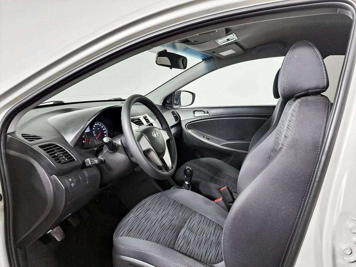 Купить Hyundai Solaris, 2015, 192 000 км.. Фото: #10