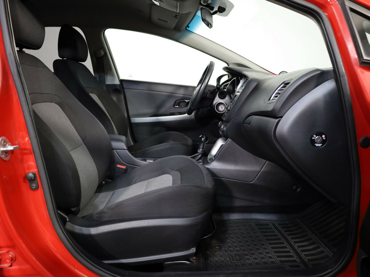 Купить Kia Ceed, 2016, 115 669 км.. Фото: #18