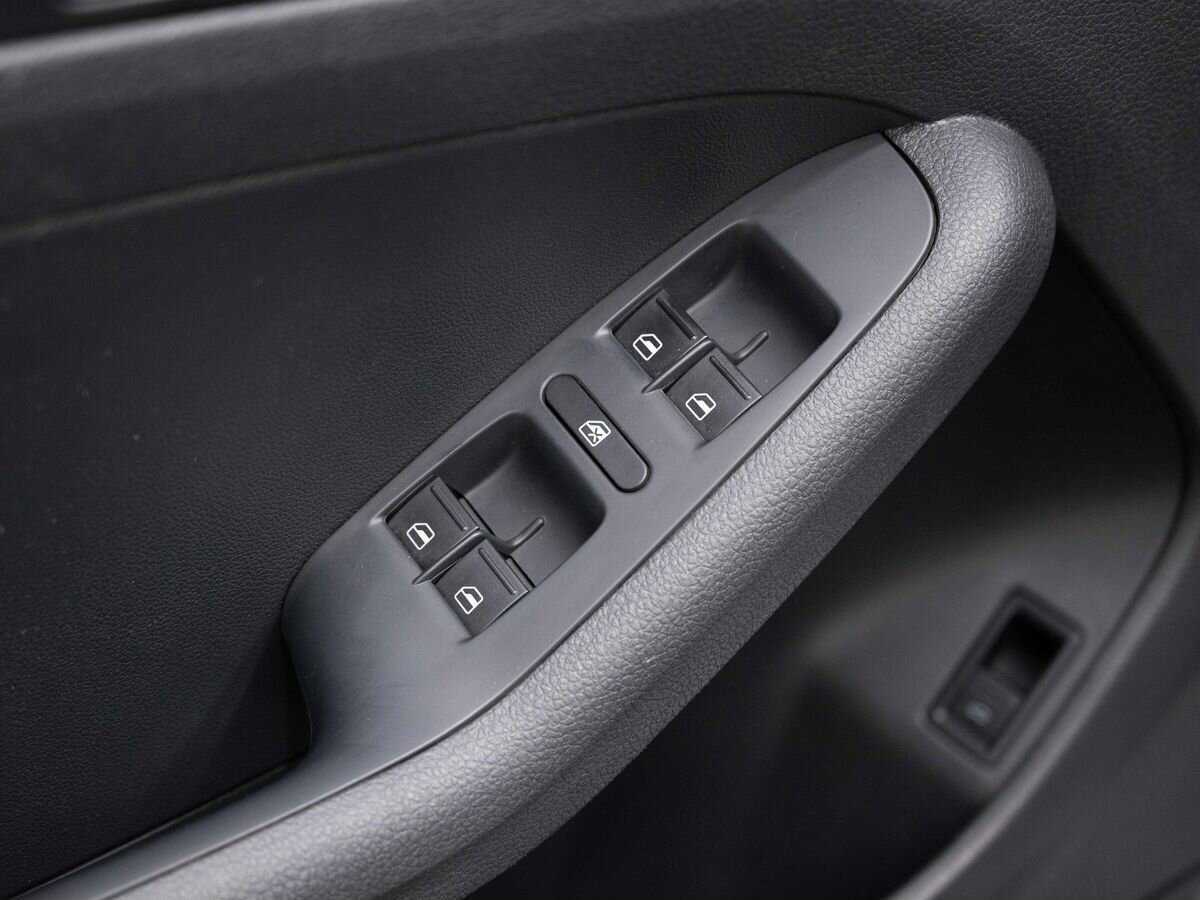 Купить Volkswagen Jetta, 2015, 121 915 км.. Фото: #14