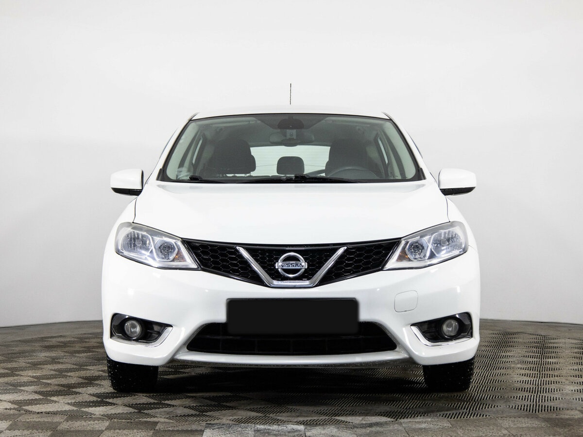 Купить Nissan Tiida, 2015, 122 139 км.. Фото: #1