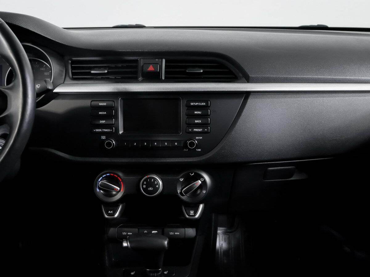 Купить Kia Rio, 2018, 37 716 км.. Фото: #10