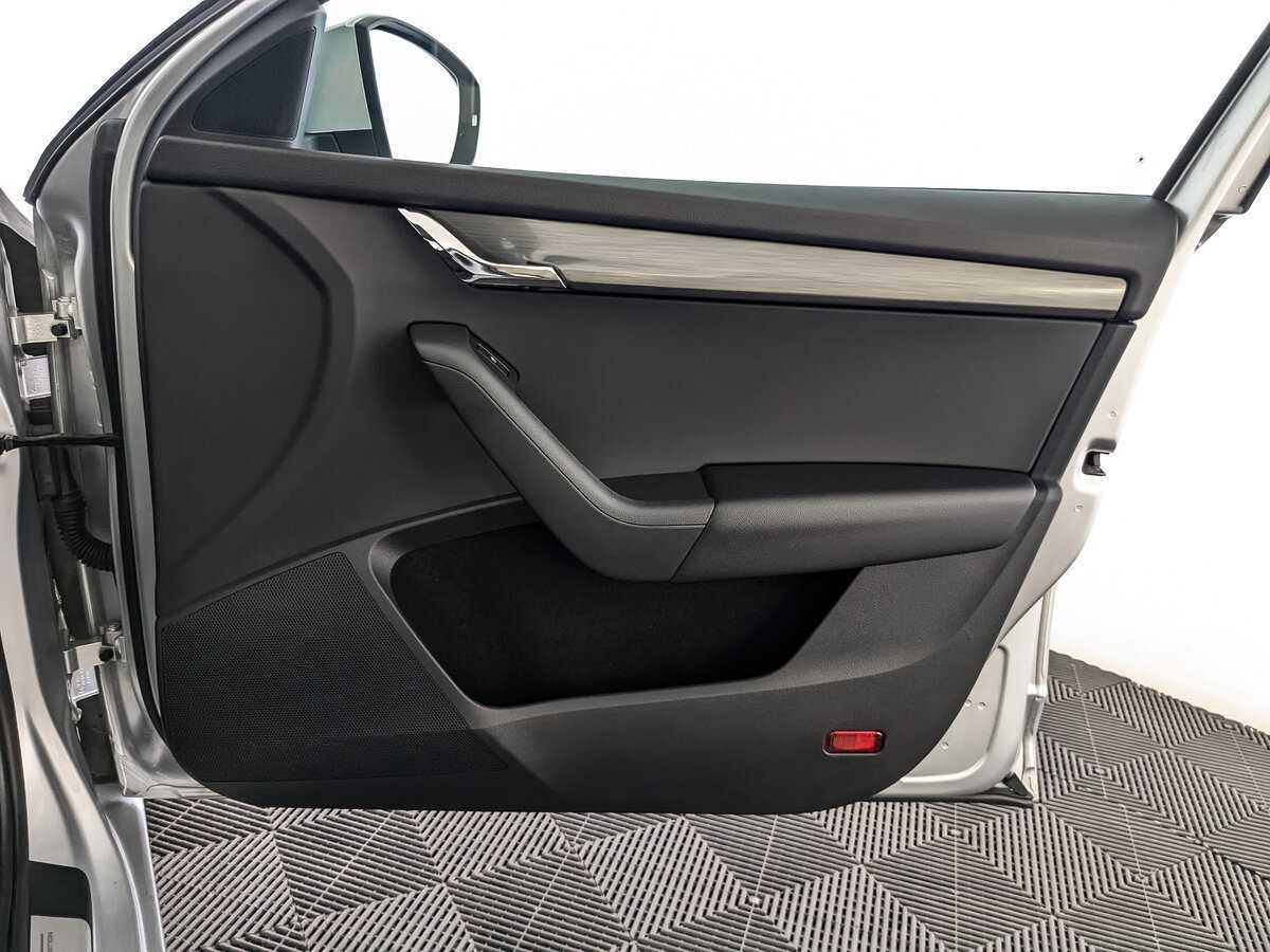 Купить Skoda Octavia, 2020, 49 197 км.. Фото: #20
