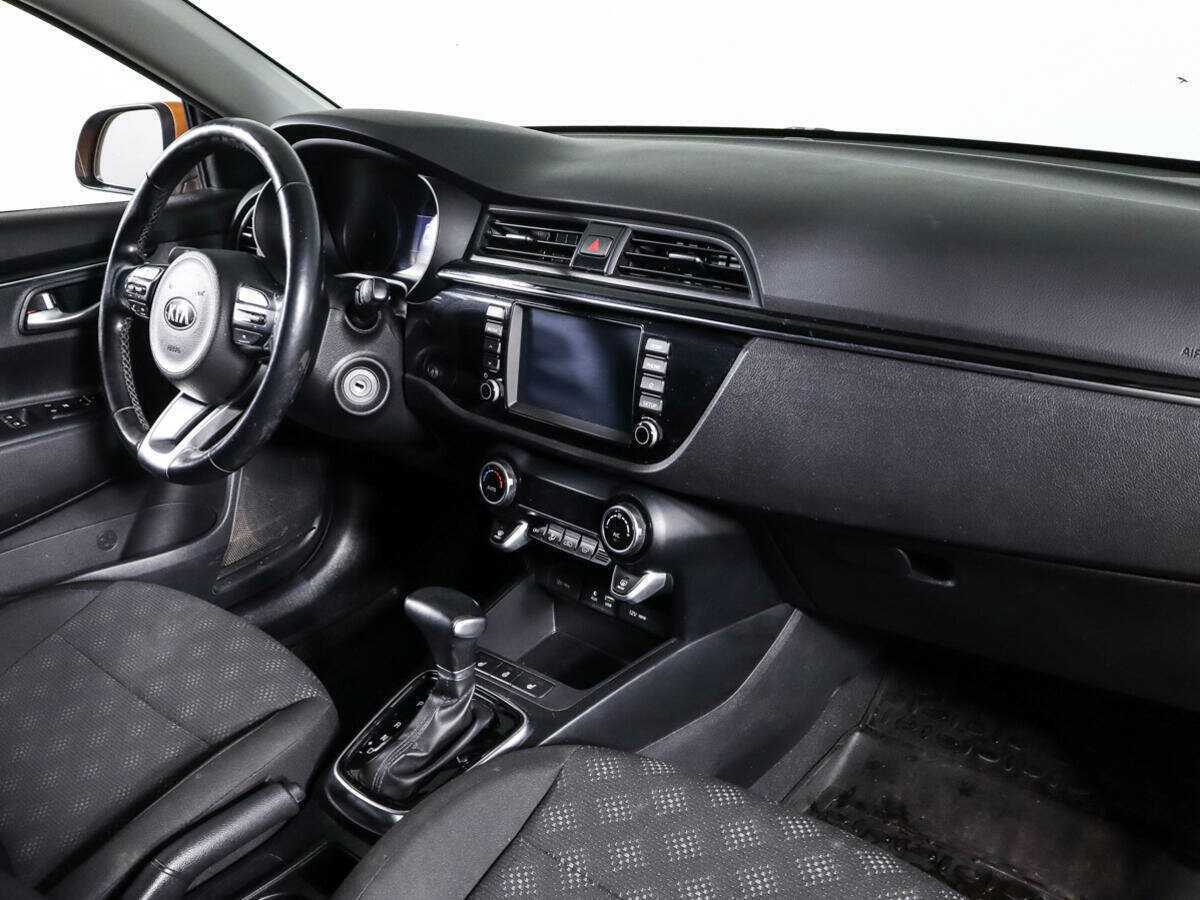 Купить Kia Rio, 2017, 156 071 км.. Фото: #6