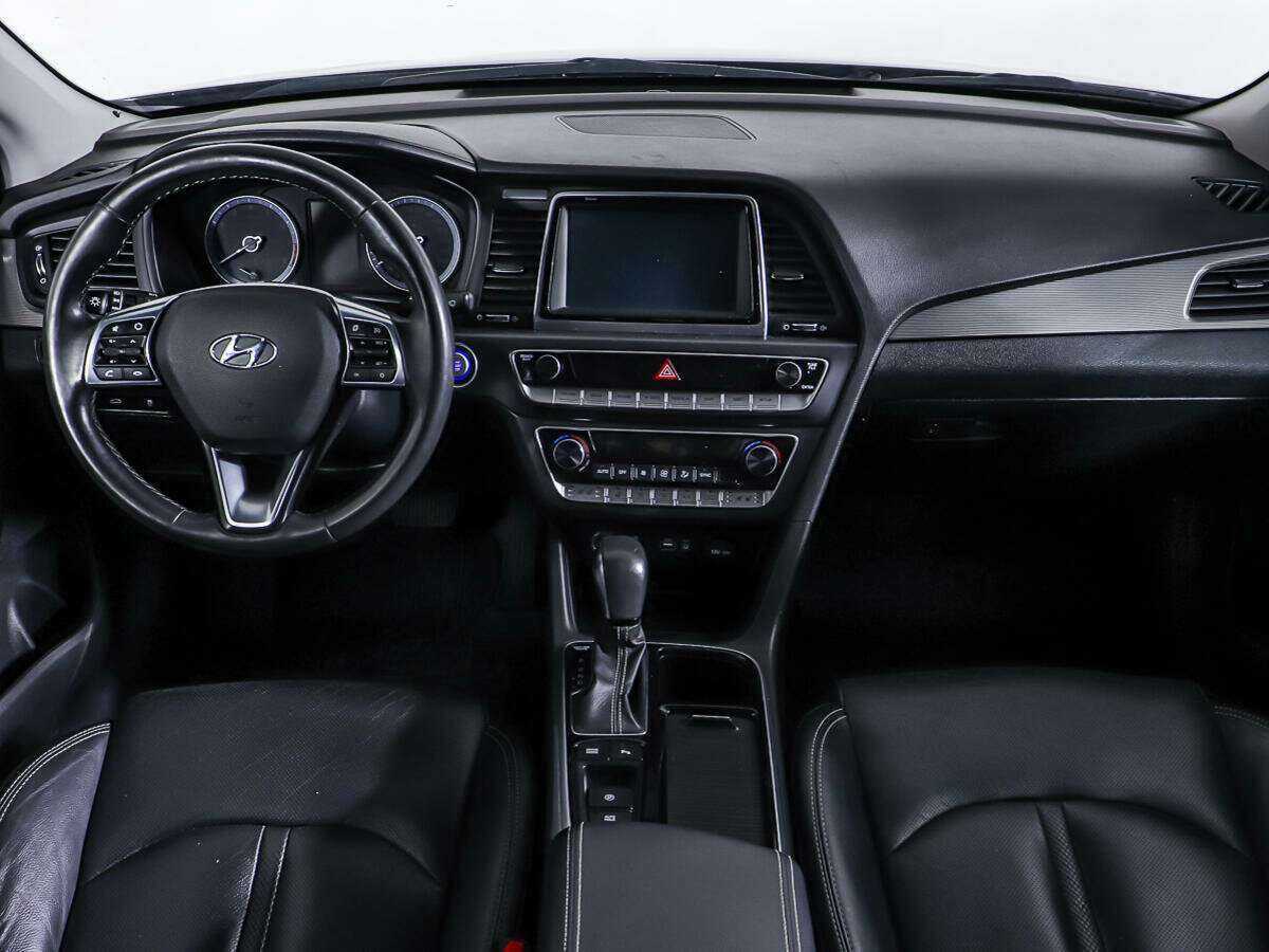 Купить Hyundai Sonata, 2017, 133 638 км.. Фото: #10