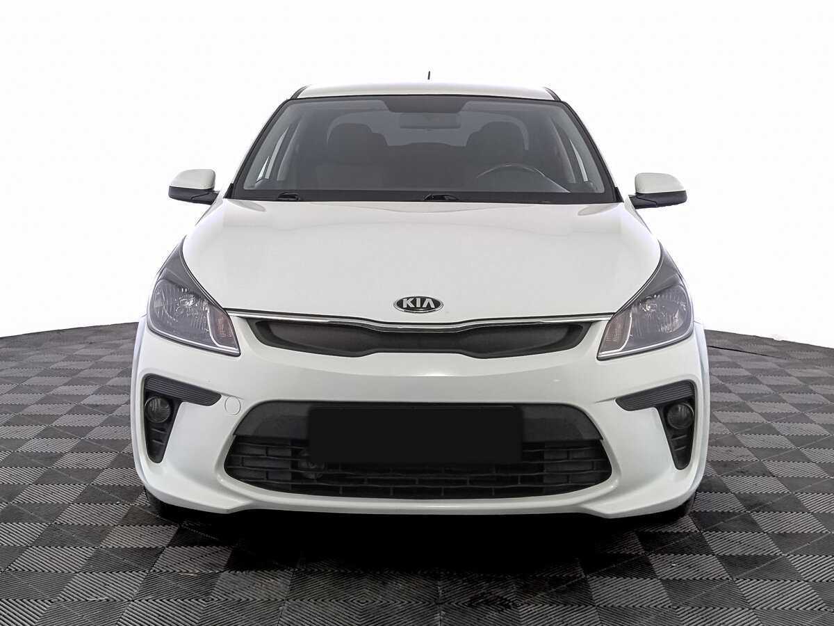 Купить Kia Rio, 2018, 121 000 км.. Фото: #1