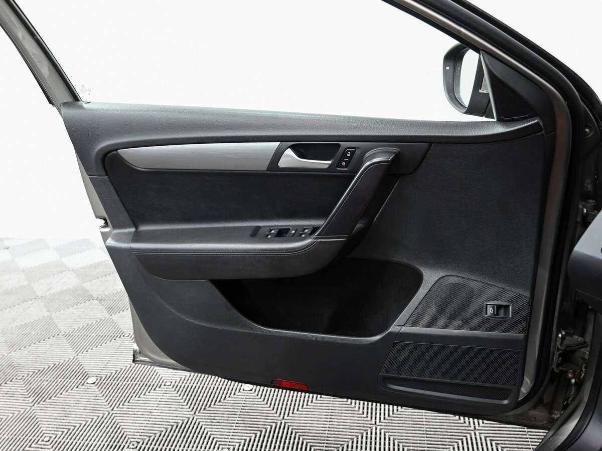 Купить Volkswagen Passat, 2014, 120 000 км.. Фото: #7