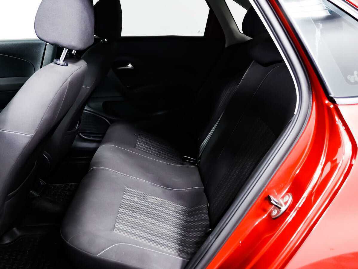 Купить Volkswagen Polo, 2015, 78 240 км.. Фото: #11