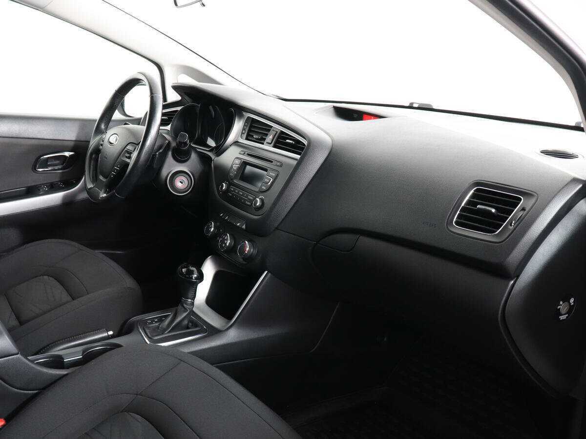 Купить Kia Ceed, 2017, 74 150 км.. Фото: #8