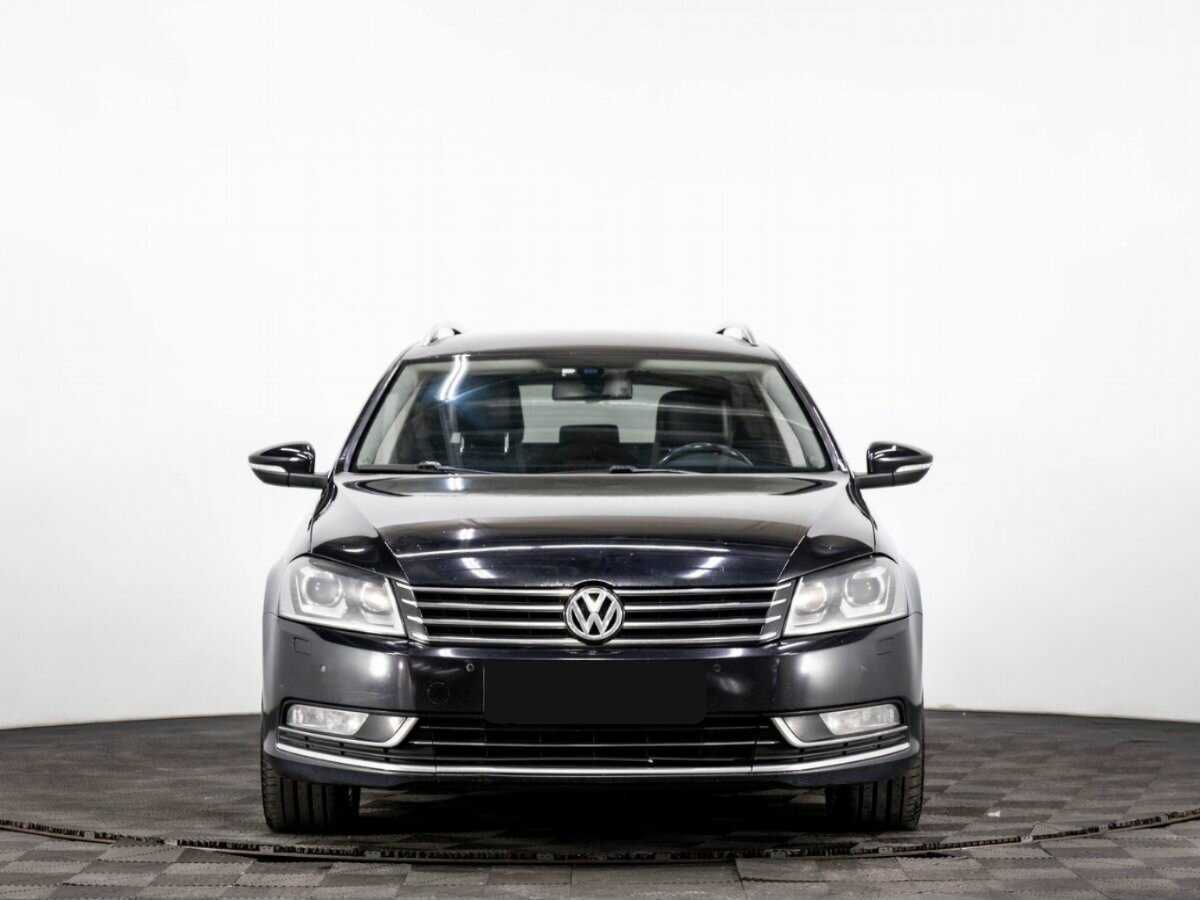Купить Volkswagen Passat, 2012, 176 000 км.. Фото: #1
