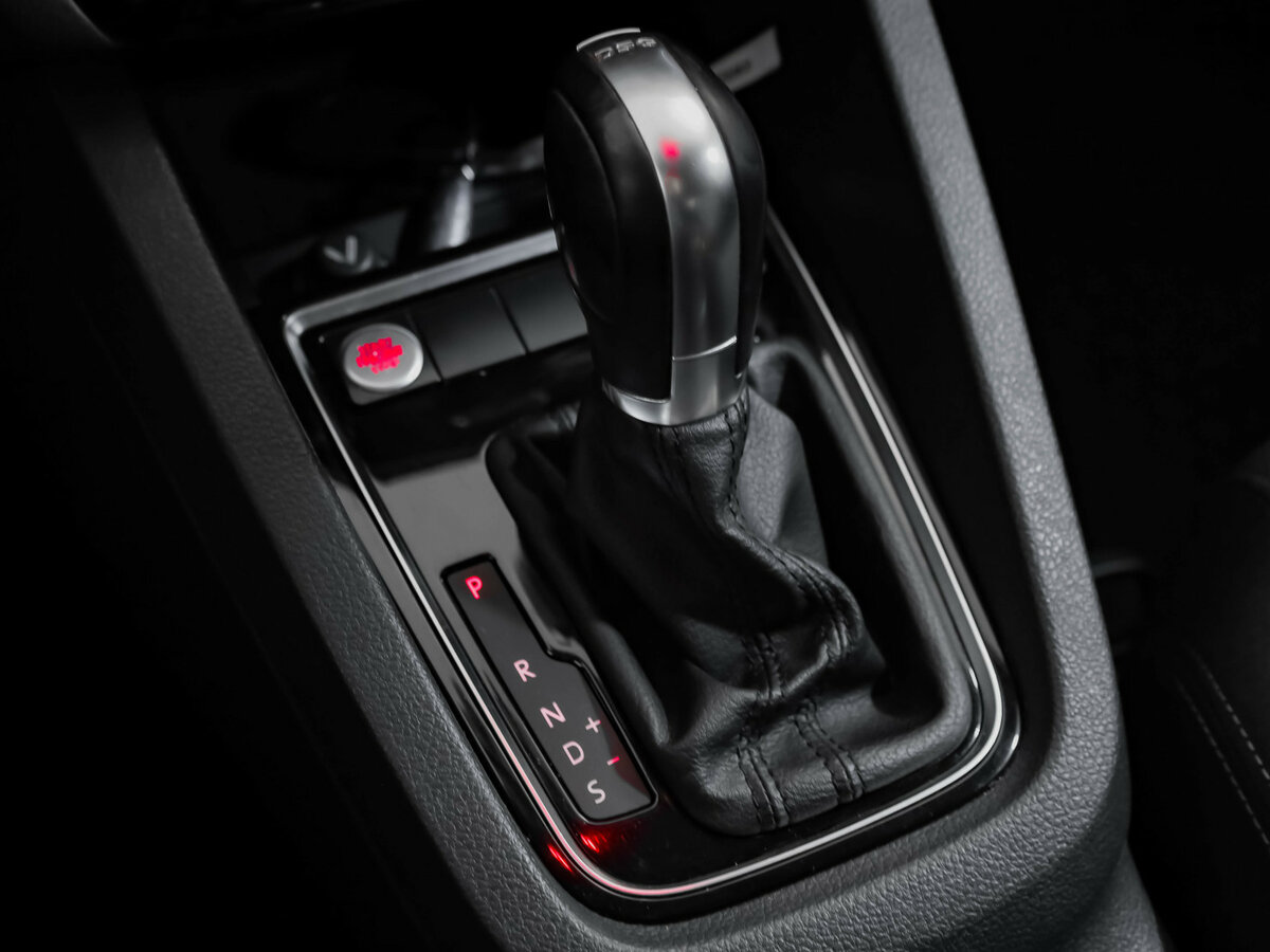 Купить Volkswagen Jetta, 2017, 139 184 км.. Фото: #17