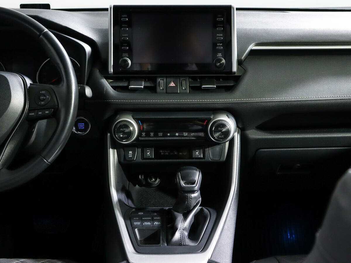 Купить Toyota RAV4, 2019, 42 530 км.. Фото: #10