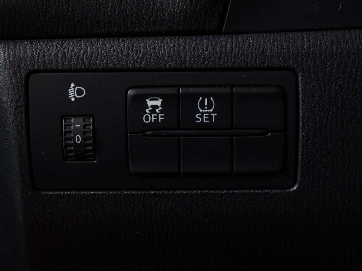 Купить Mazda 3, 2014, 82 540 км.. Фото: #15