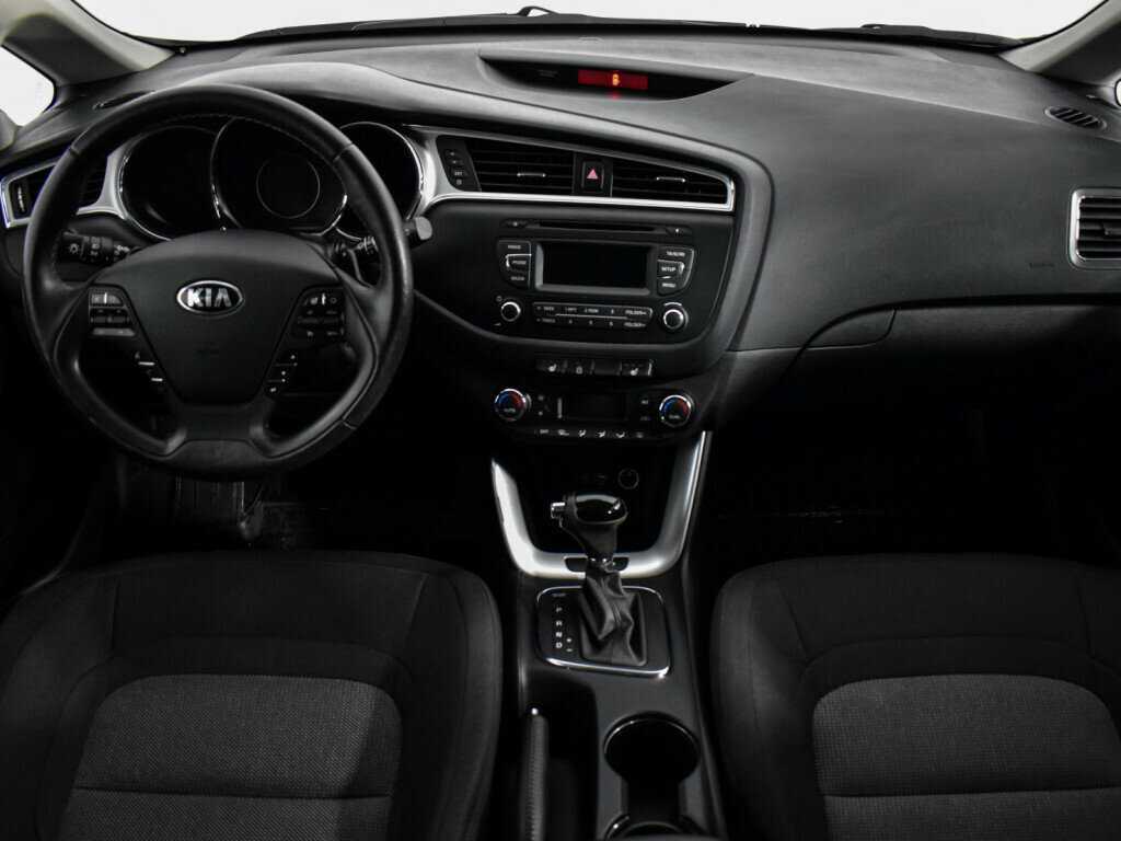 Купить Kia Ceed, 2018, 36 019 км.. Фото: #10