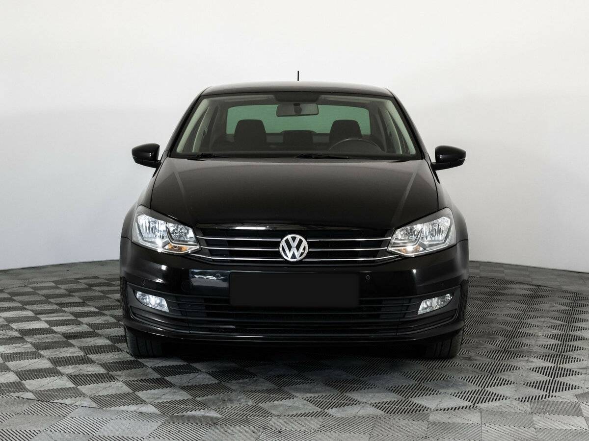 Купить Volkswagen Polo, 2019, 131 133 км.. Фото: #1