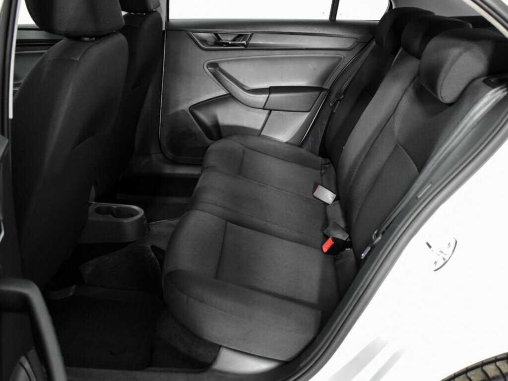 Купить Skoda Rapid, 2018, 217 854 км.. Фото: #9