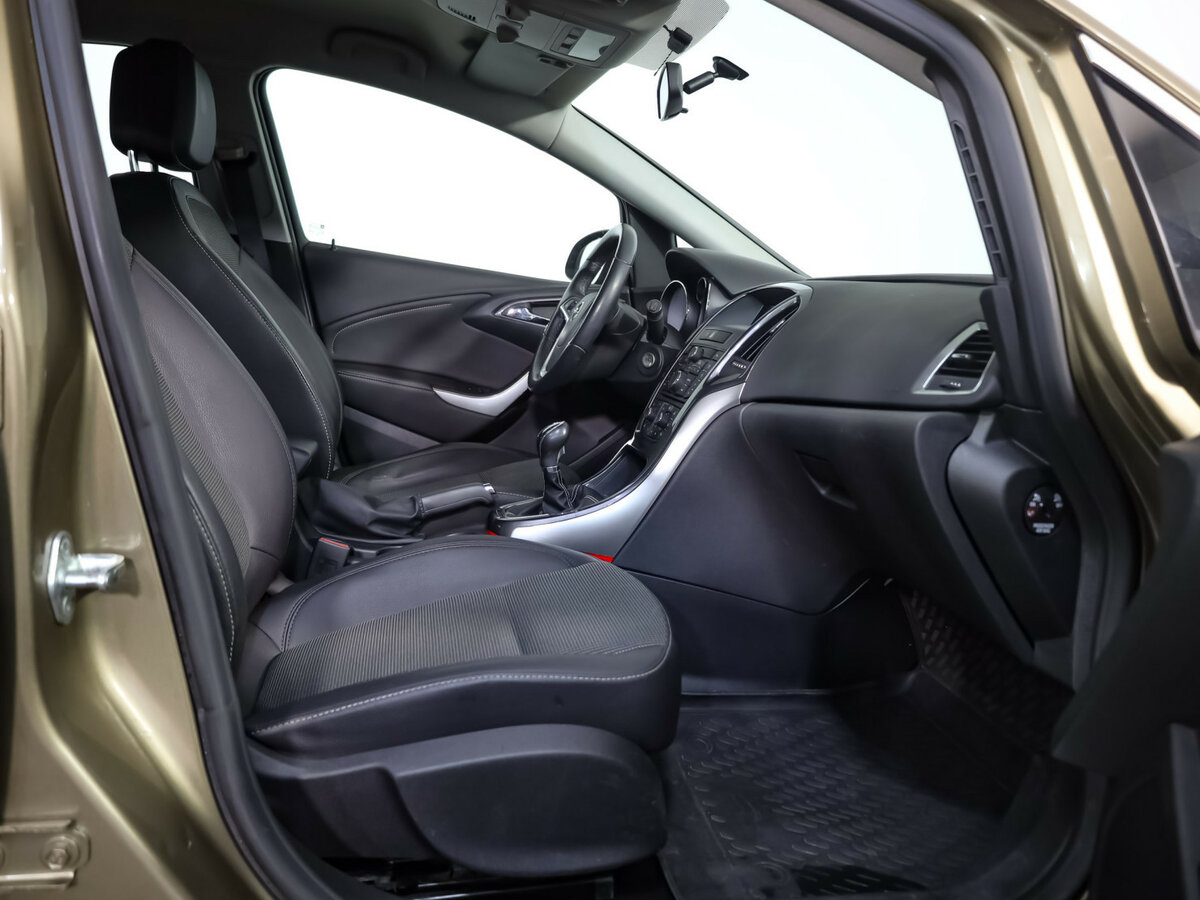 Купить Opel Astra, 2012, 101 416 км.. Фото: #16