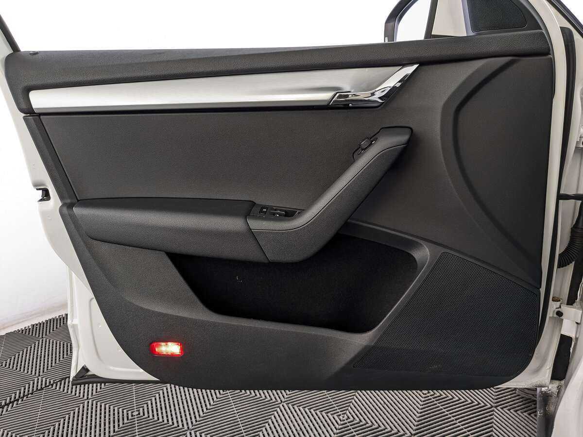 Купить Skoda Octavia, 2014, 113 000 км.. Фото: #17