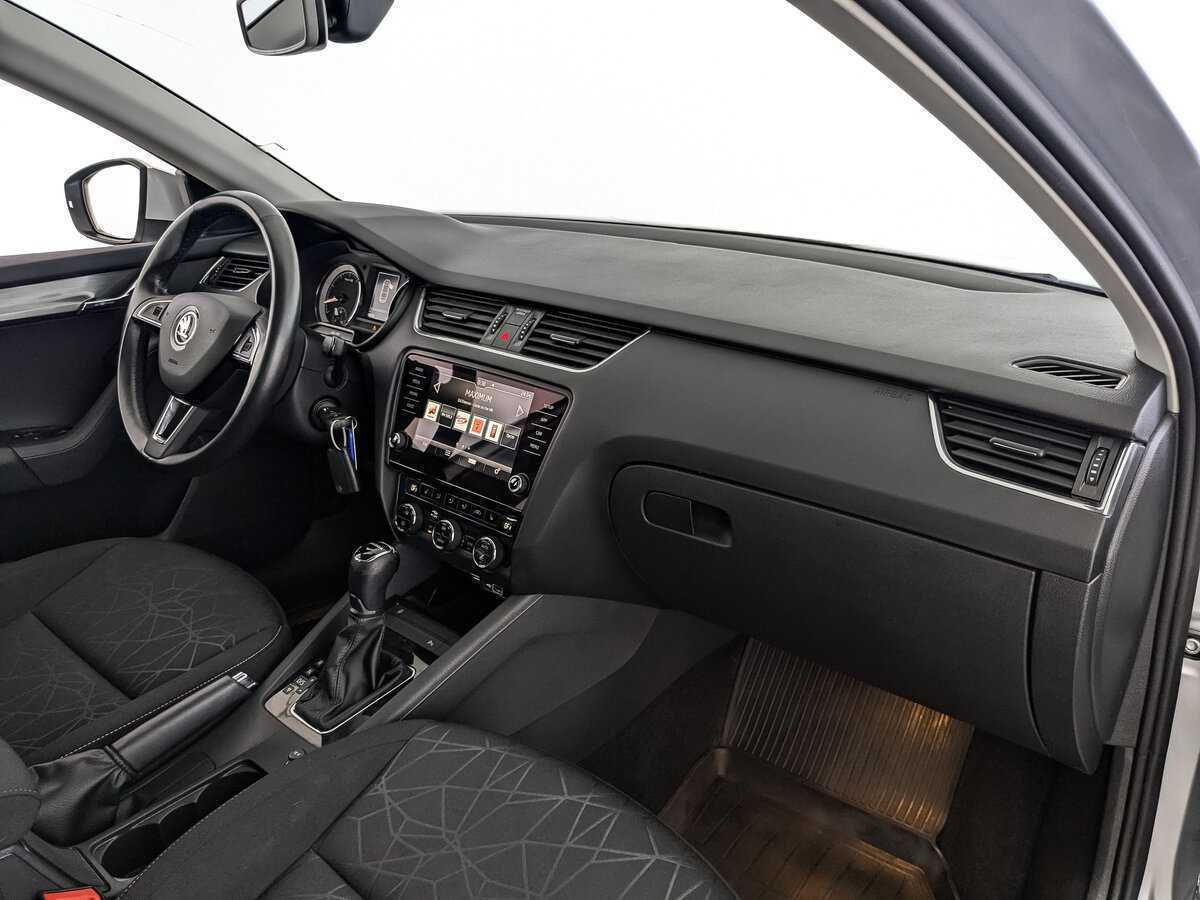 Купить Skoda Octavia, 2020, 49 197 км.. Фото: #8