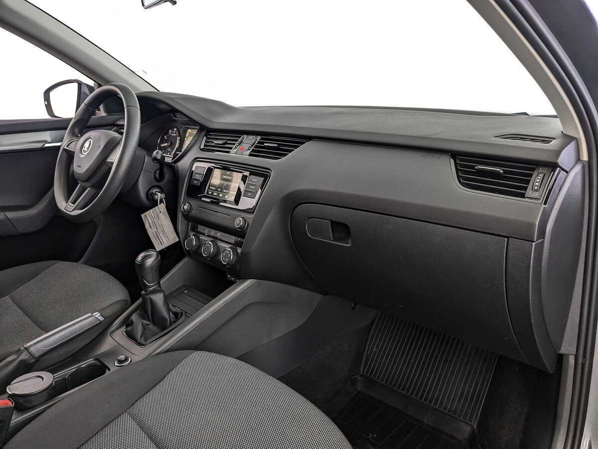 Купить Skoda Octavia, 2015, 66 180 км.. Фото: #8