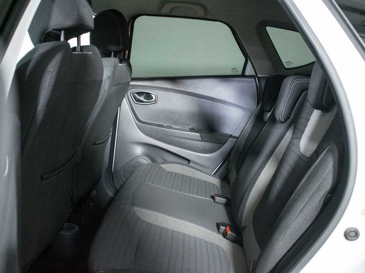 Купить Renault Kaptur, 2017, 61 092 км.. Фото: #9