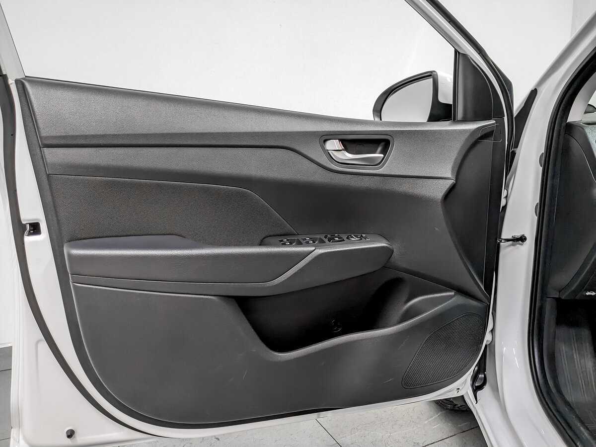 Купить Hyundai Solaris, 2021, 38 055 км.. Фото: #19