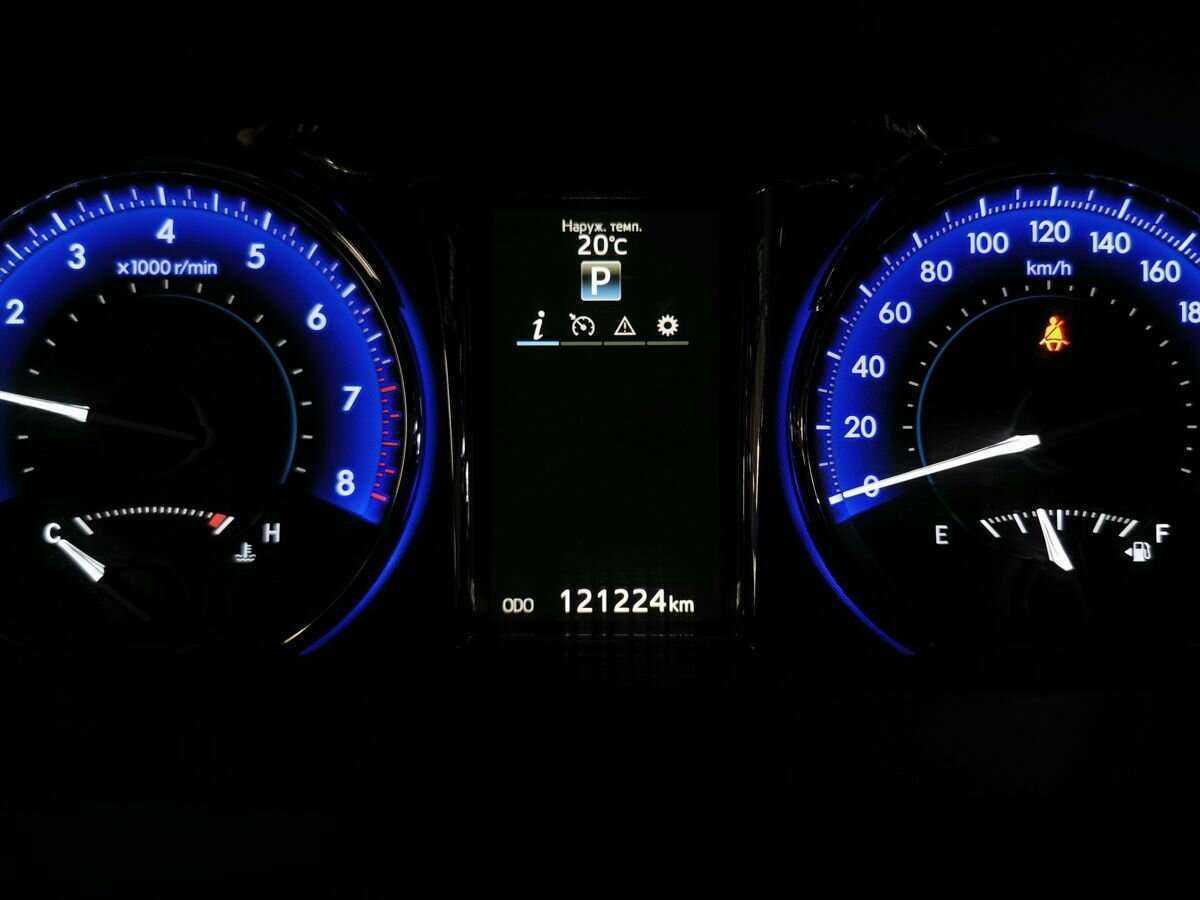 Купить Toyota Camry, 2017, 121 221 км.. Фото: #15