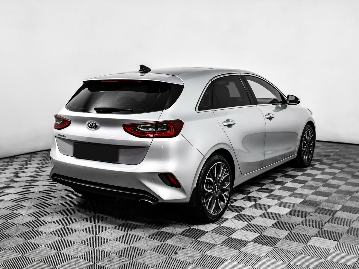 Купить Kia Ceed, 2018, 99 867 км.. Фото: #3