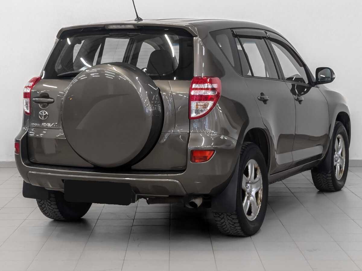 Купить Toyota RAV4, 2012, 106 585 км.. Фото: #4