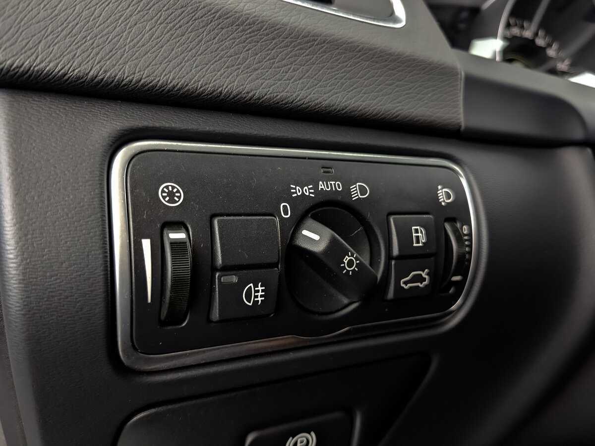 Купить Volvo S60, 2017, 69 248 км.. Фото: #19