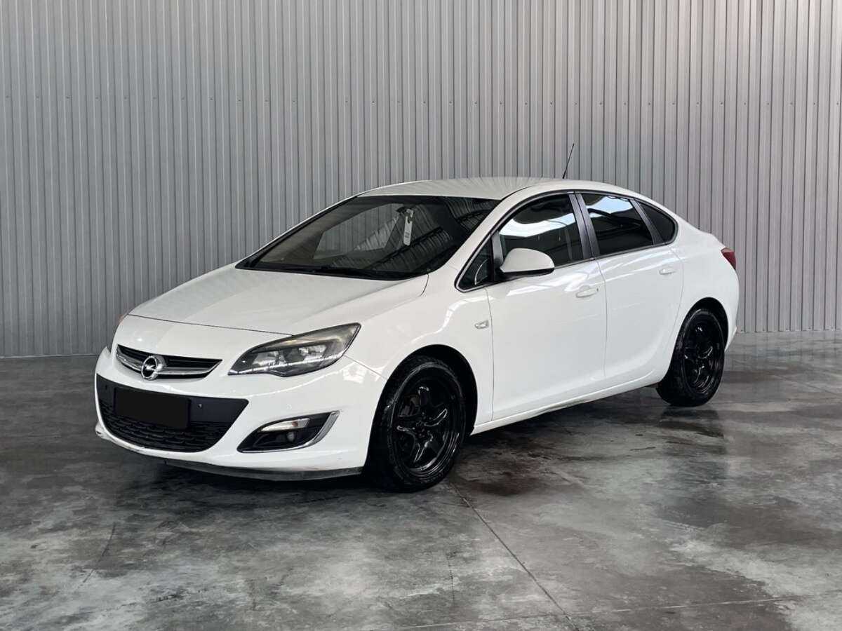 Купить Opel Astra, 2013, 205 254 км.. Фото: #0