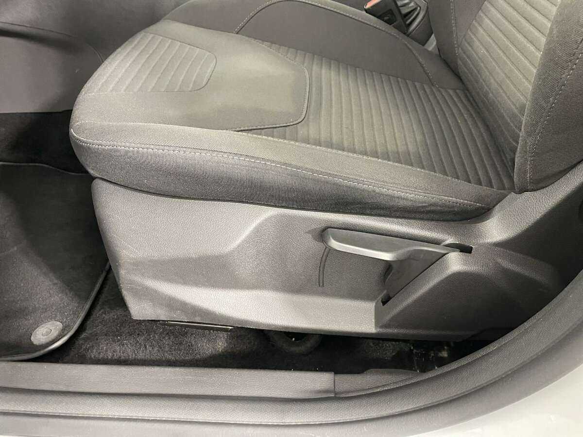 Купить Ford Focus, 2017, 119 920 км.. Фото: #9