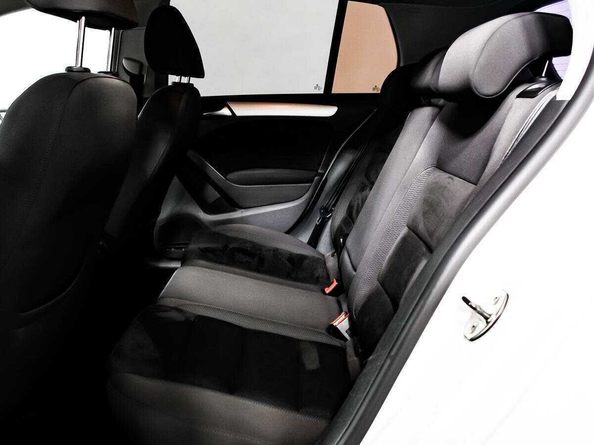 Купить Volkswagen Golf, 2012, 230 439 км.. Фото: #11