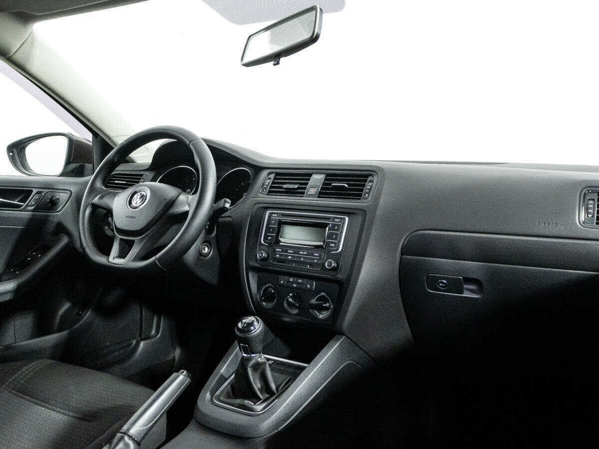 Купить Volkswagen Jetta, 2015, 98 142 км.. Фото: #8