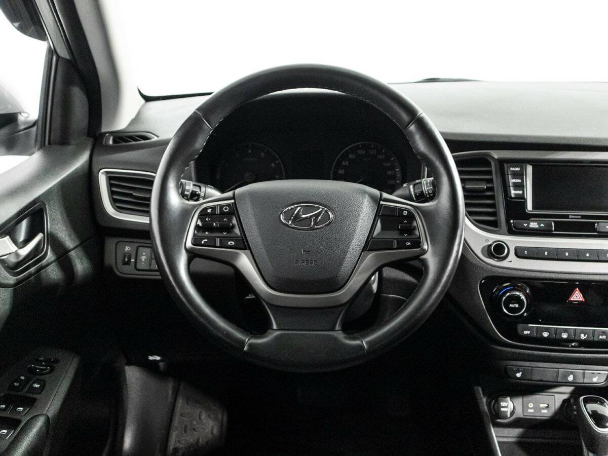 Купить Hyundai Solaris, 2017, 108 500 км.. Фото: #15