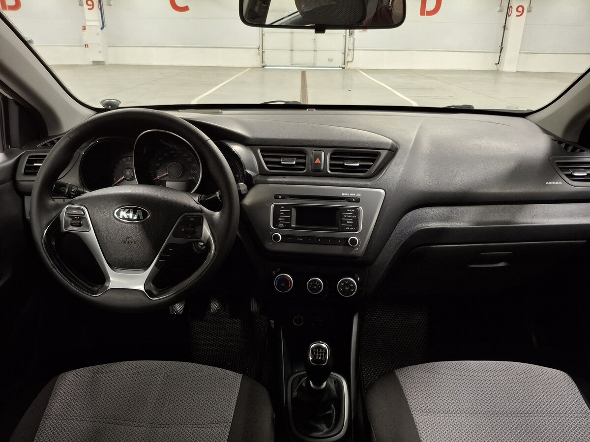 Купить Kia Rio, 2015, 233 786 км.. Фото: #12