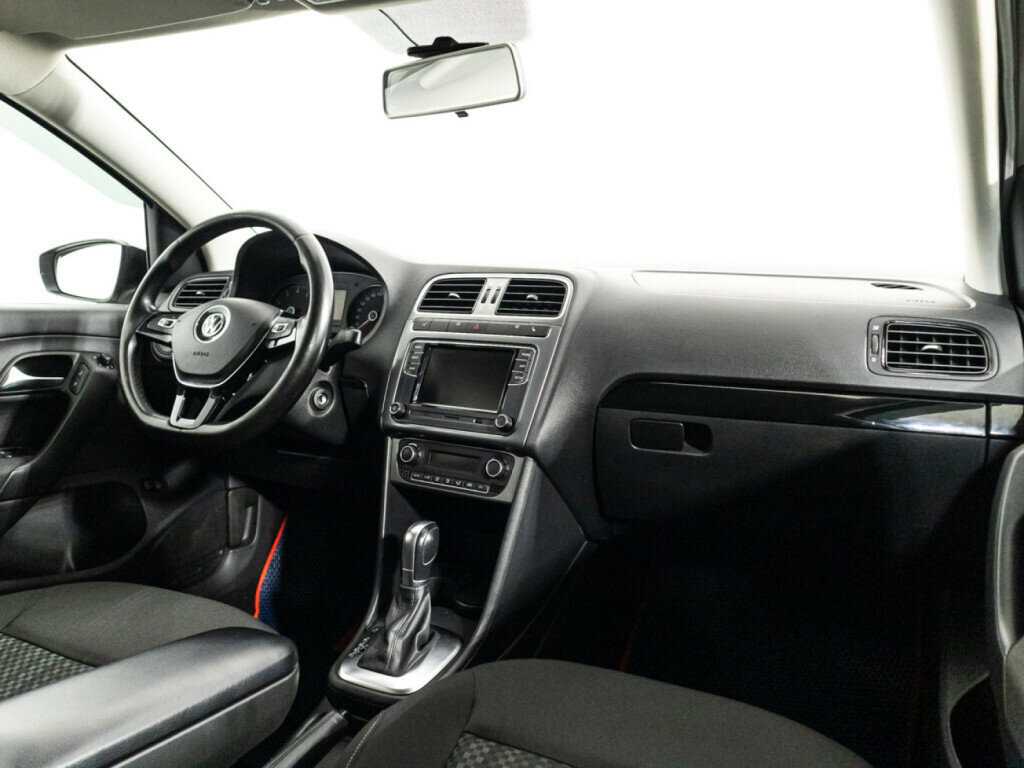 Купить Volkswagen Polo, 2018, 109 965 км.. Фото: #8