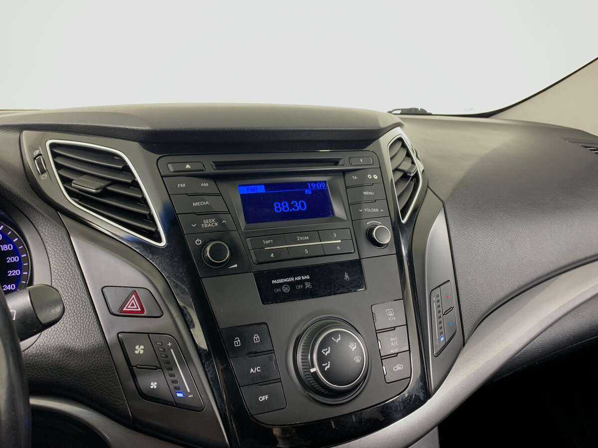 Купить Hyundai i40, 2015, 167 712 км.. Фото: #12