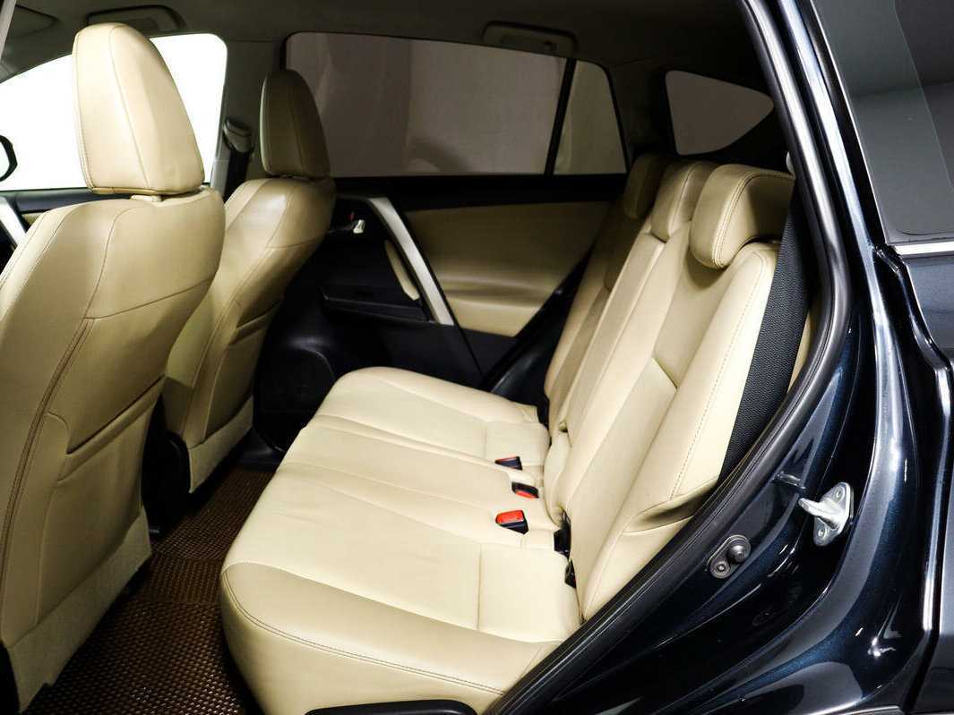 Купить Toyota RAV4, 2015, 246 819 км.. Фото: #11