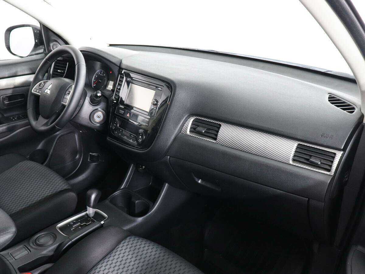 Купить Mitsubishi Outlander, 2015, 130 060 км.. Фото: #9