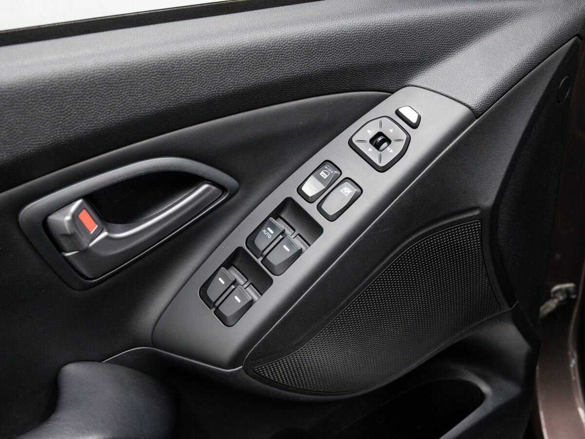 Купить Hyundai ix35, 2014, 201 000 км.. Фото: #15