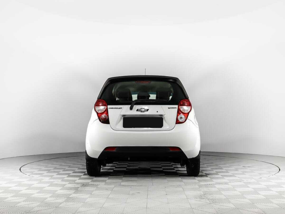 Купить Chevrolet Spark, 2013, 117 811 км.. Фото: #5