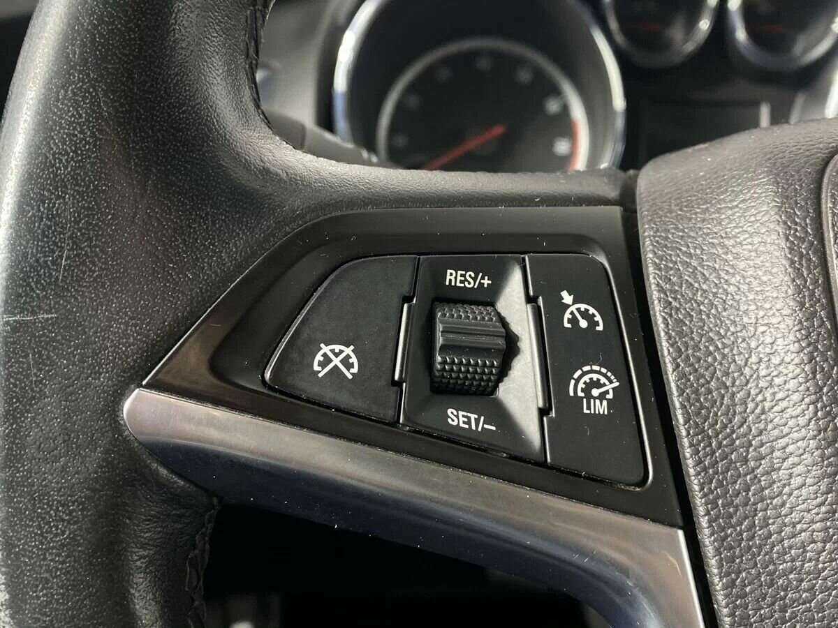 Купить Opel Astra, 2012, 110 000 км.. Фото: #10