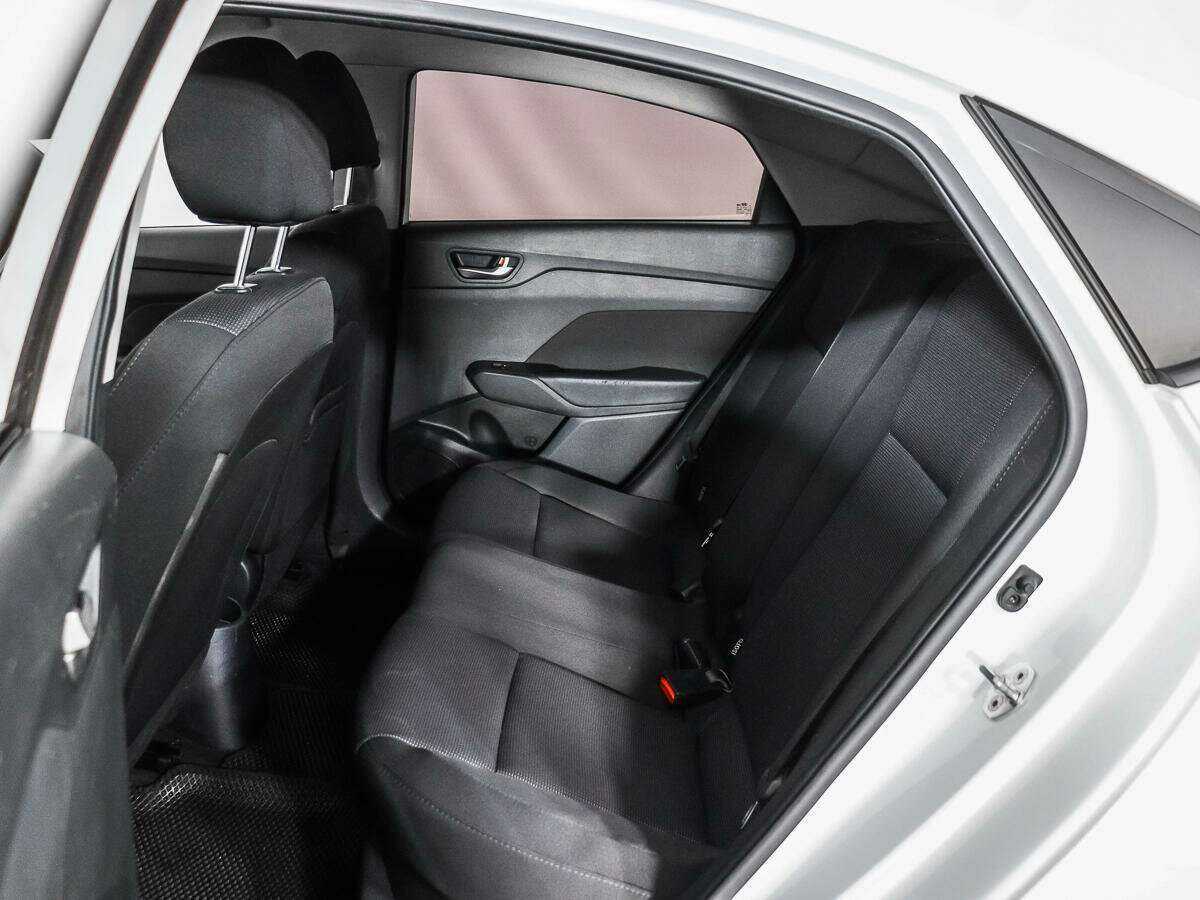 Купить Hyundai Solaris, 2019, 146 826 км.. Фото: #9