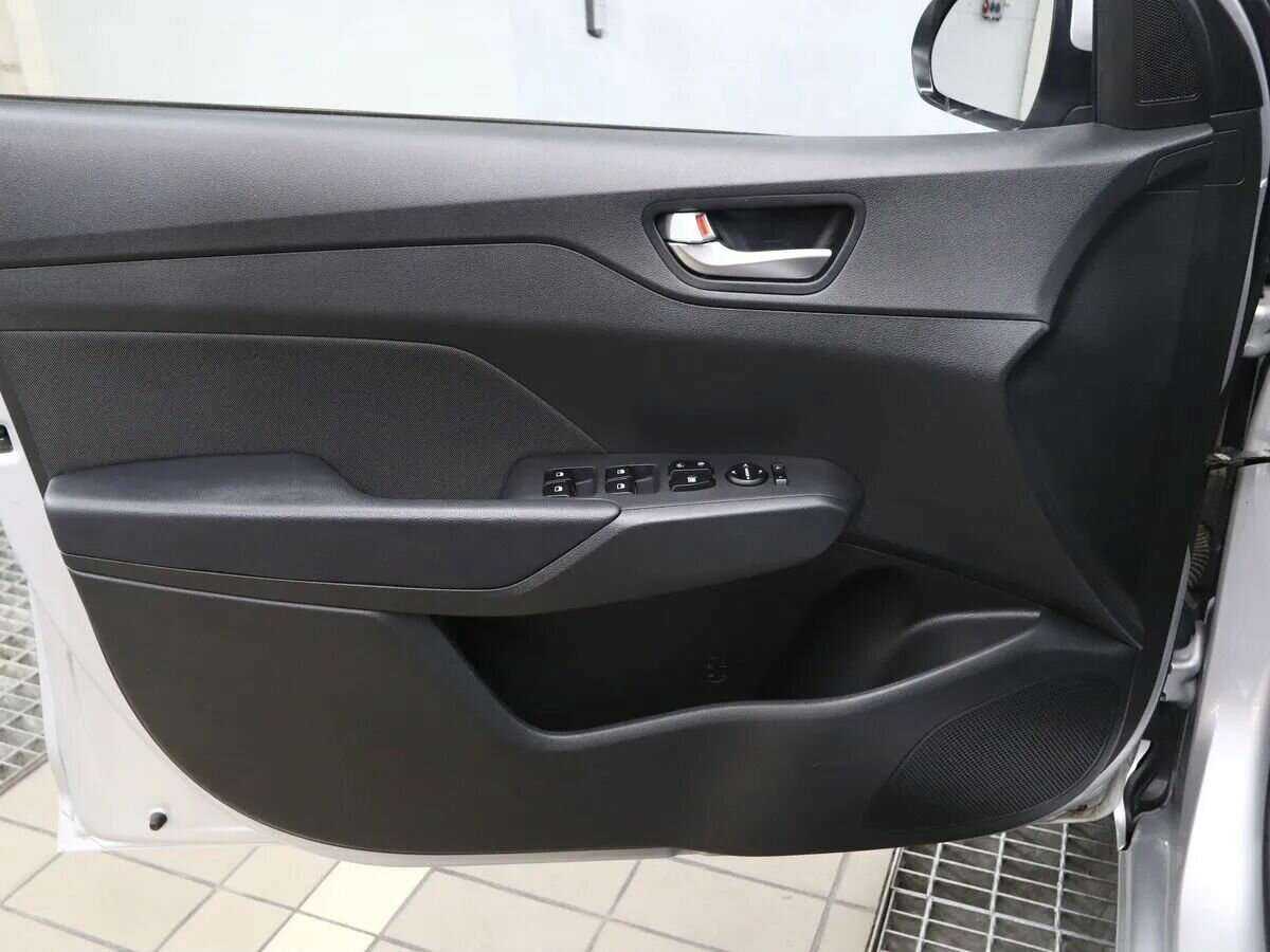 Купить Hyundai Solaris, 2021, 32 400 км.. Фото: #7