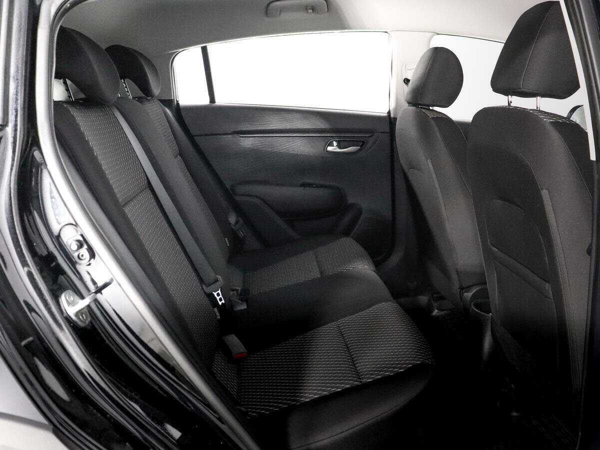 Купить Kia Rio, 2018, 77 156 км.. Фото: #10