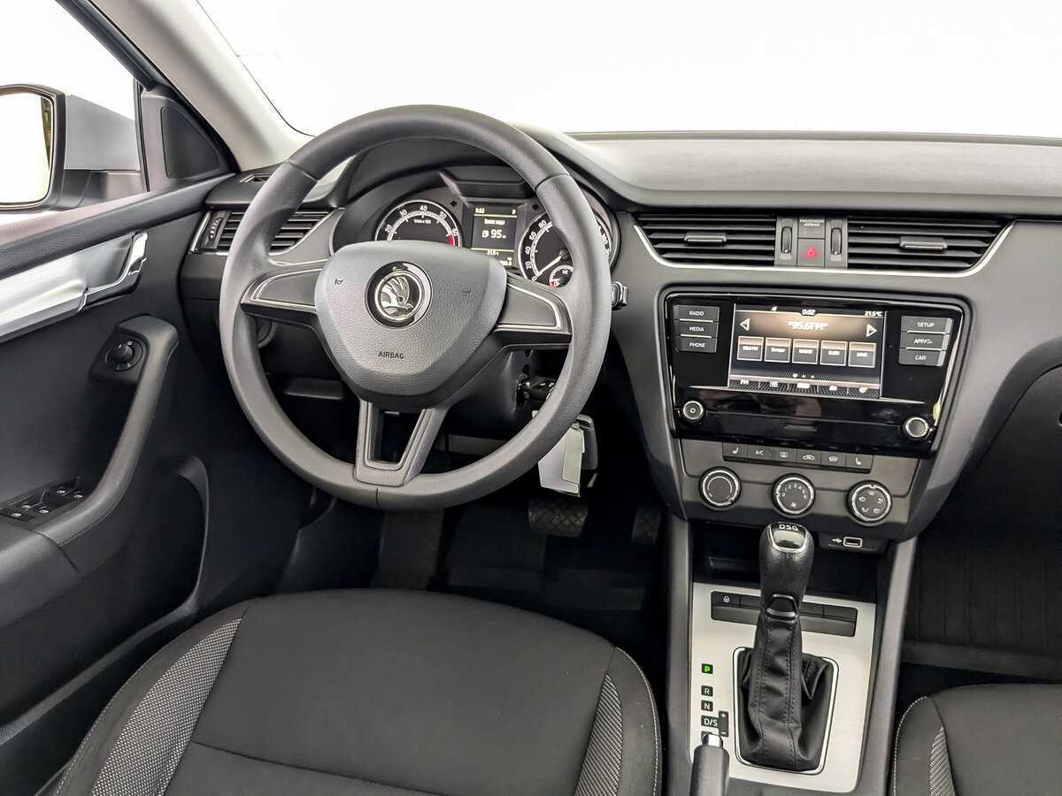 Купить Skoda Octavia, 2018, 116 735 км.. Фото: #24