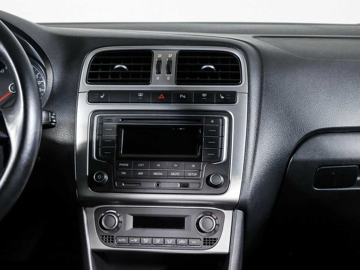 Купить Volkswagen Polo, 2018, 65 260 км.. Фото: #12