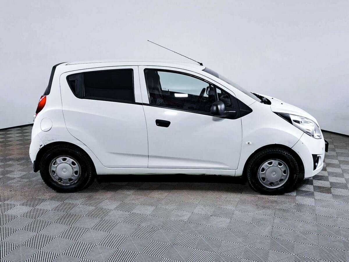 Купить Chevrolet Spark, 2013, 90 387 км.. Фото: #3